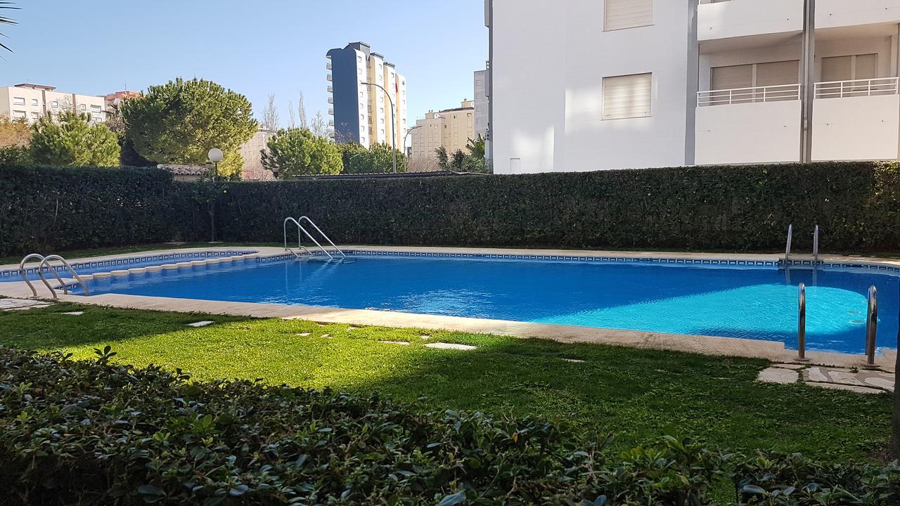 Apartamentos Gandia Playa De L'Ahuir 3000 Екстериор снимка